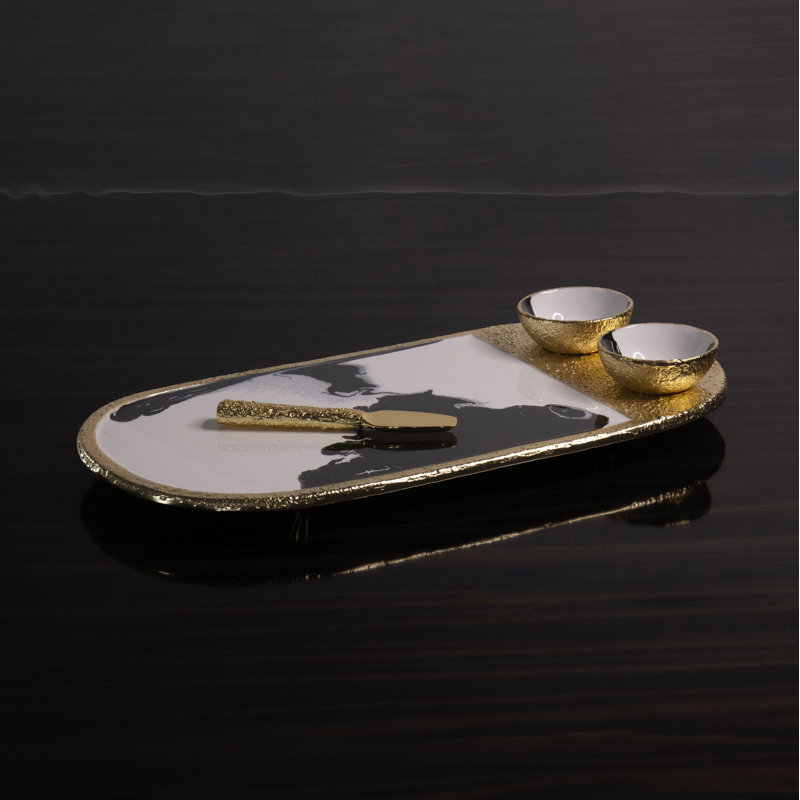 Bianco Nero Cheese Board