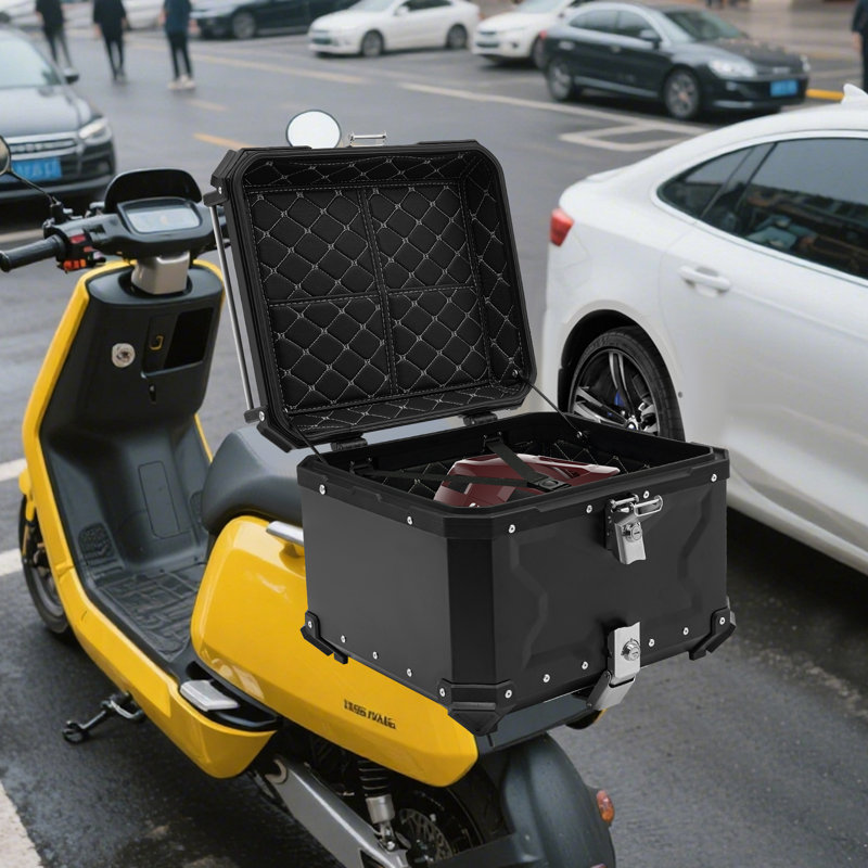 Étui de rangement pour motos avec verrou de sécurité, H 12,7 po x l 177,72 po x P 15,55 po