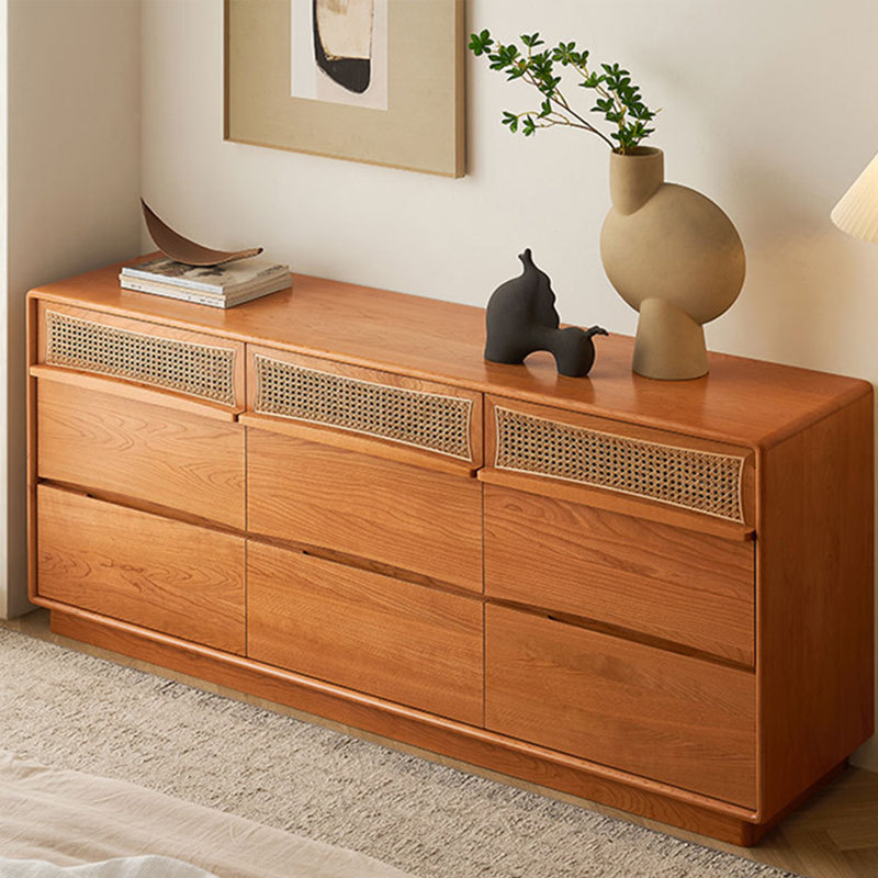 Ground Woven Rounded Buffet Table