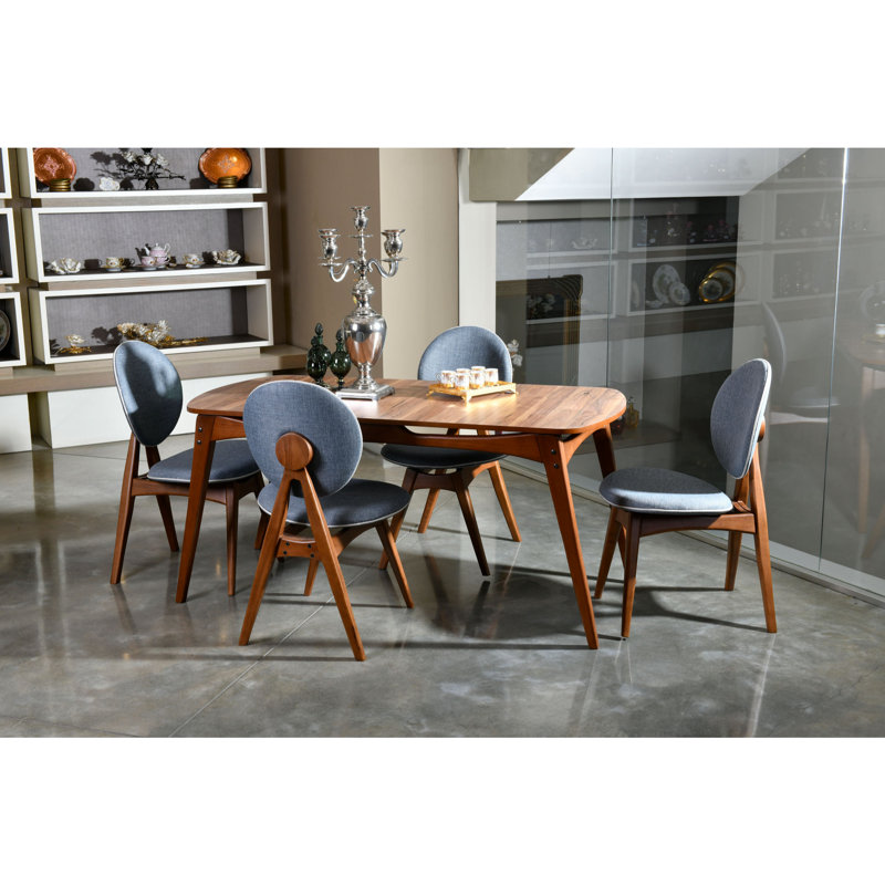 Ensemble repas pour quatre personnes, Noyer / gris
