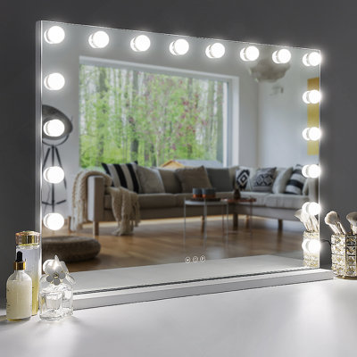 Miroir de meuble-lavabo avec lumières 31,5 "x 22,8" avec chargement par USB et 18 ampoules à DEL à intensité variable
