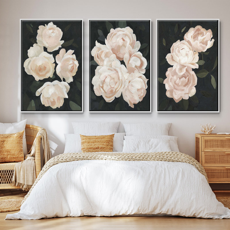 «Nighttime Flora I», ensemble de 3 toiles encadrées, H 36 po x l 72 po, Blanc