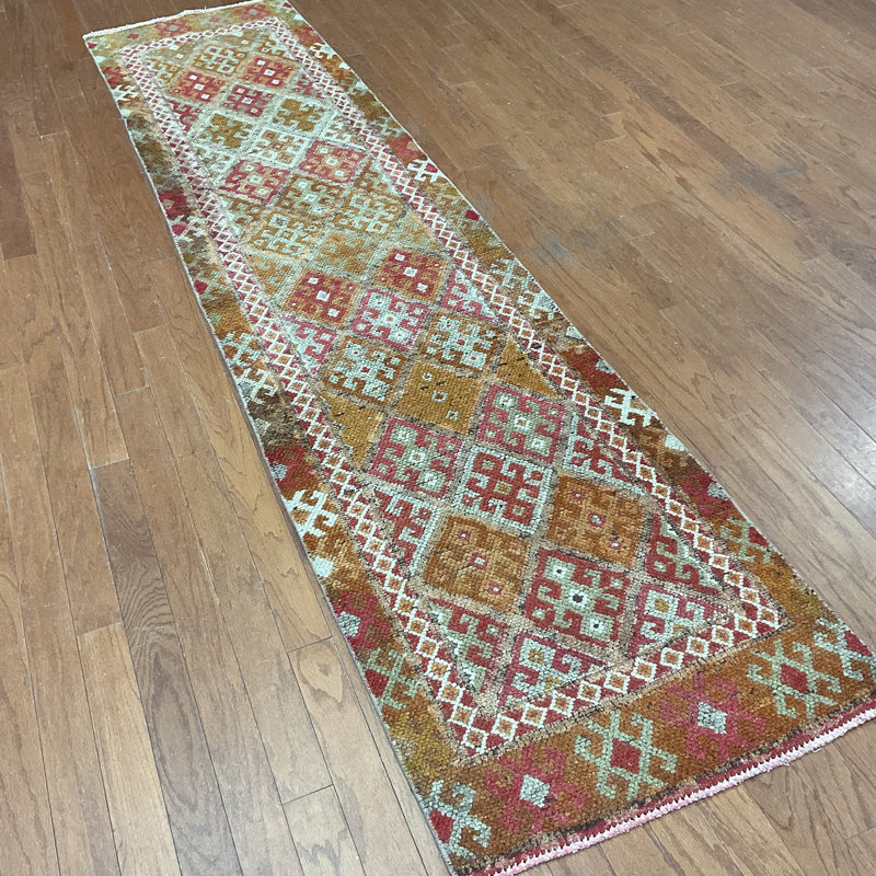 Tapis de couloir Oushak fait à la main Bungalow Rose
