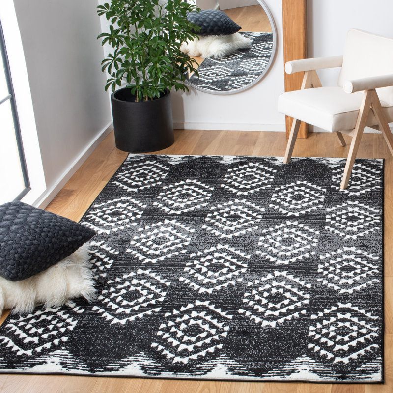 Gonsales Geometric Black / Ivory Powe Loomed Rug, Rectangle 4' x 6'