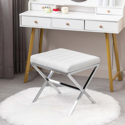 Leefhard Iron Accent Stool