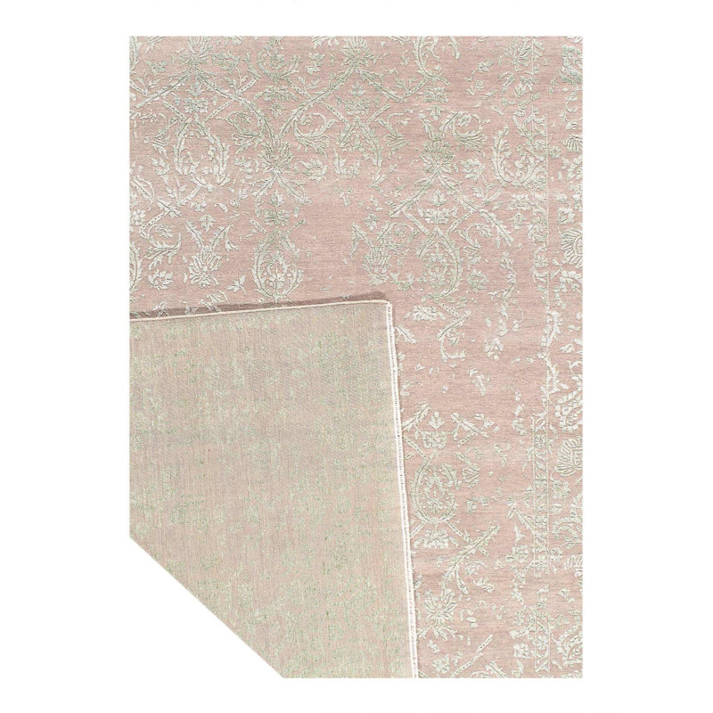 Floral Area Rug in Gray