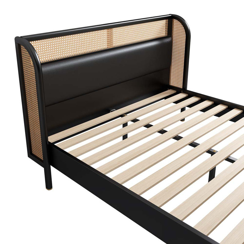 Ensemble de chambre à coucher 3 pièces avec grand lit plateforme en rotin et deux tables de chevet, Noir