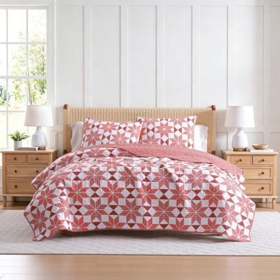 Martha Stewart Winter Star Cotton Reversible Red Quilt Set