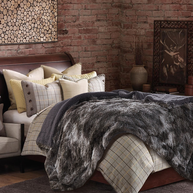 Gray Faux Fur and Sherpa Reversible Throw Blanket 50" x 65"