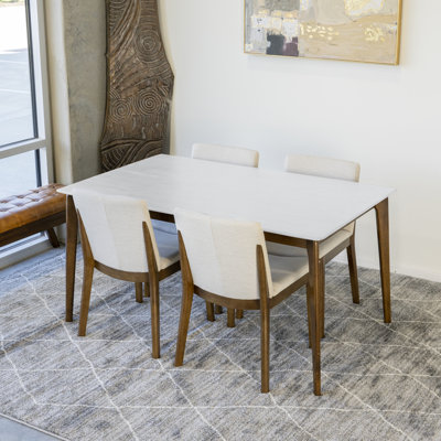 Ensemble repas pour 4 personnes Elenita
