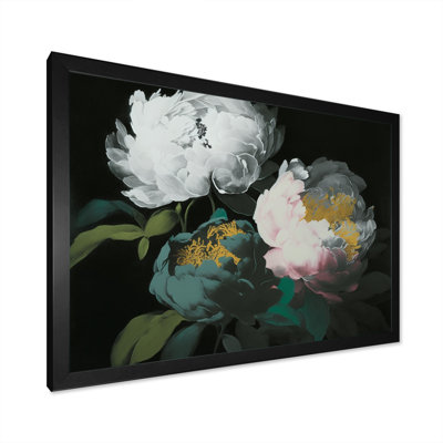 «White Blossoming Peony on Black II», reproduction sur toile