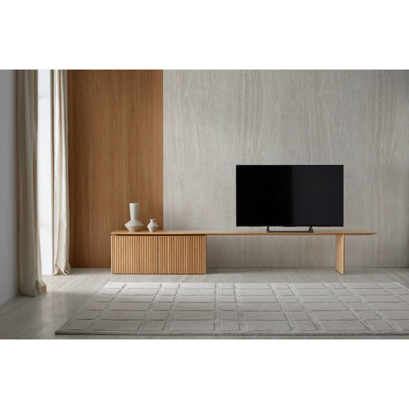 Area Rug in Beige, Rectangle 6'5" x 10'