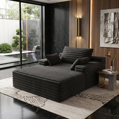 Chaise longue rembourrée rembourrée avec coussins
