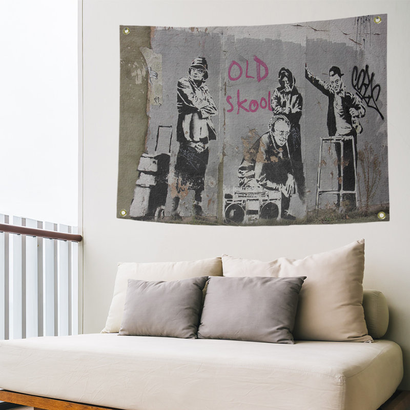 Tapisserie en polyester old skool, H 59 po x l 80 po x P 1 po