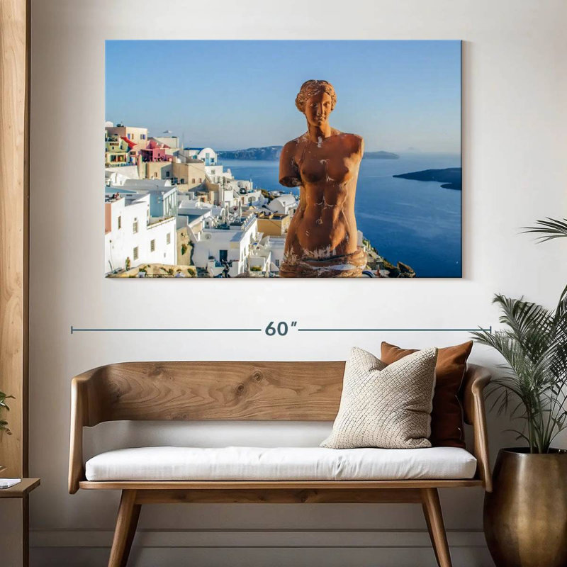 Statue Kavia d'Aphrodite à Santorin, H 34 po x l 51 po