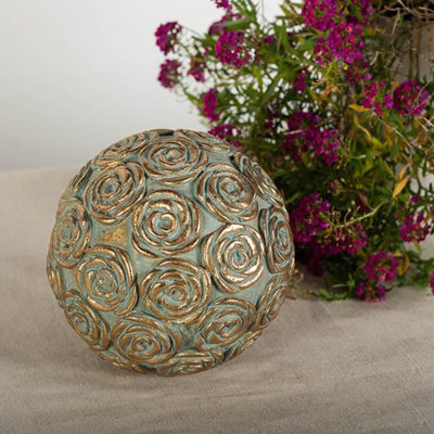 Light Green With Gold Floral Pattern Ball Decoration