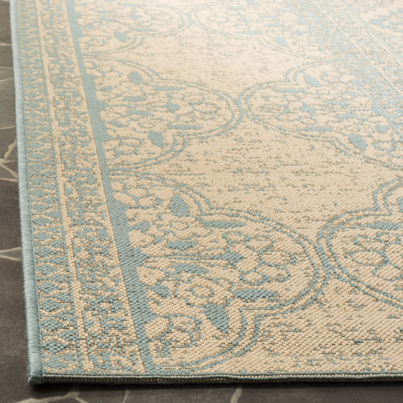 Dunnyvadden Performance Geometric Indoor/Outdoor Area Rug, Rectangle 4' x 6'
