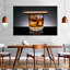Cigare allumé sur whisky, reproduction sur toile-92518889