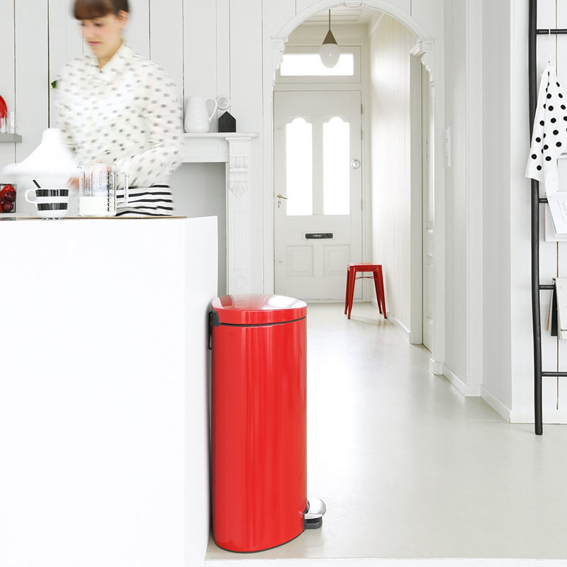Brabantia Flatback Soft Closing Pedal Bin, White, 40 L