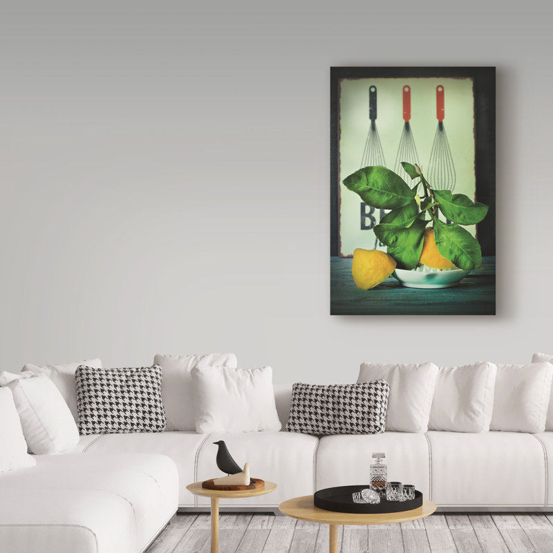 « citron press », reproduction de photo sur toile tendue, H 19 po x l 12 po x P 2 po