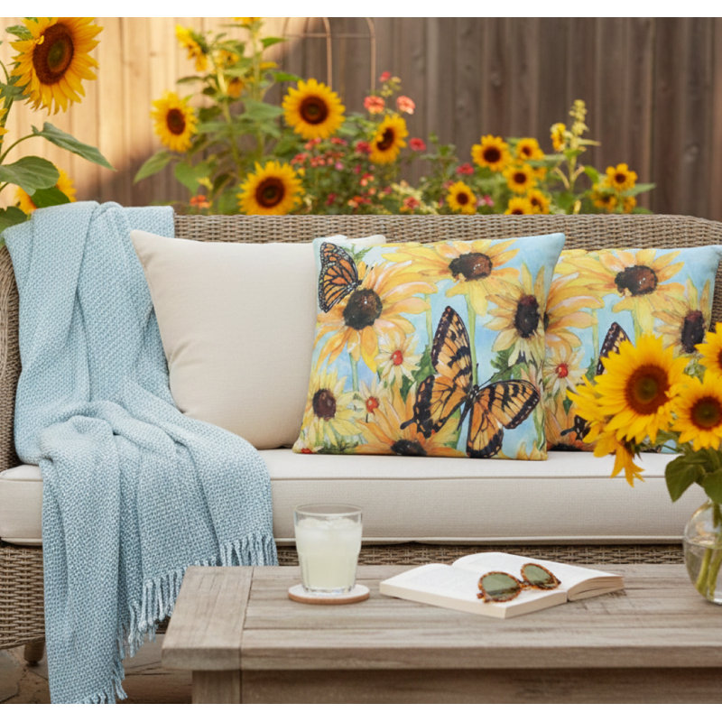 Coussin - Tournesols avec papillons - 18 x 18, Jaune / floral orange, Carré 18 po
