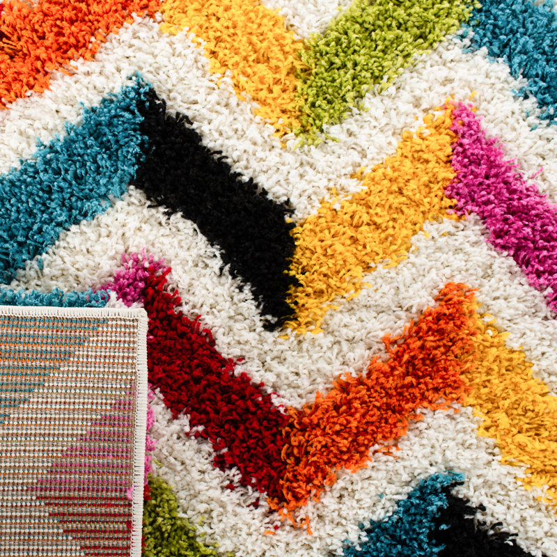 Annie Chevron Hand Woven Area Rug, Rectangle 91 x 152 cm