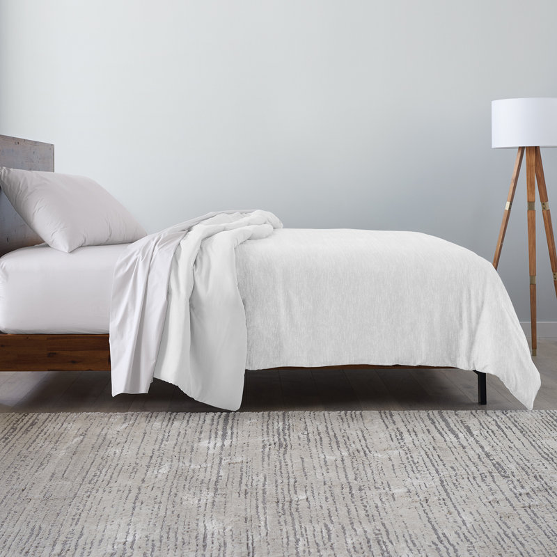 Cooling & Wrinkle-Resistant Jersey Fabric Down-Alternative Comforter, Queen Comforter, White