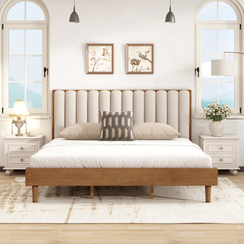 Très grand lit en bois avec tête de lit tapissier de style piano, lit en bois avec cadre de lit renforcé