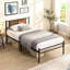 Structure de lit simple en métal avec tête de lit à panneau en bois - pièce essentielle de la chambre à coucher moderne, structure, zone de sommeil silencieuse, fabrication de lit à capacité de charge élevée, espace de rangement offert, facile-427439542