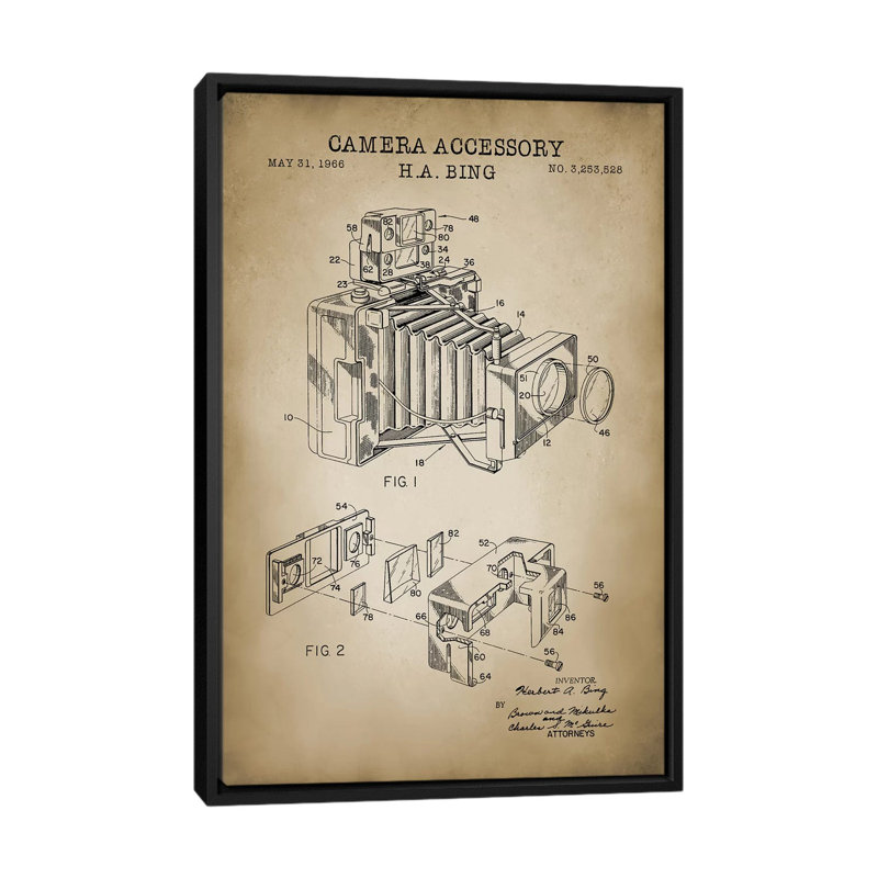 « camera accessoires, beige », impression sur toile, H 26 po x l 18 po x P 1,5 po, Toile avec cadre noir, Pas de tapis
