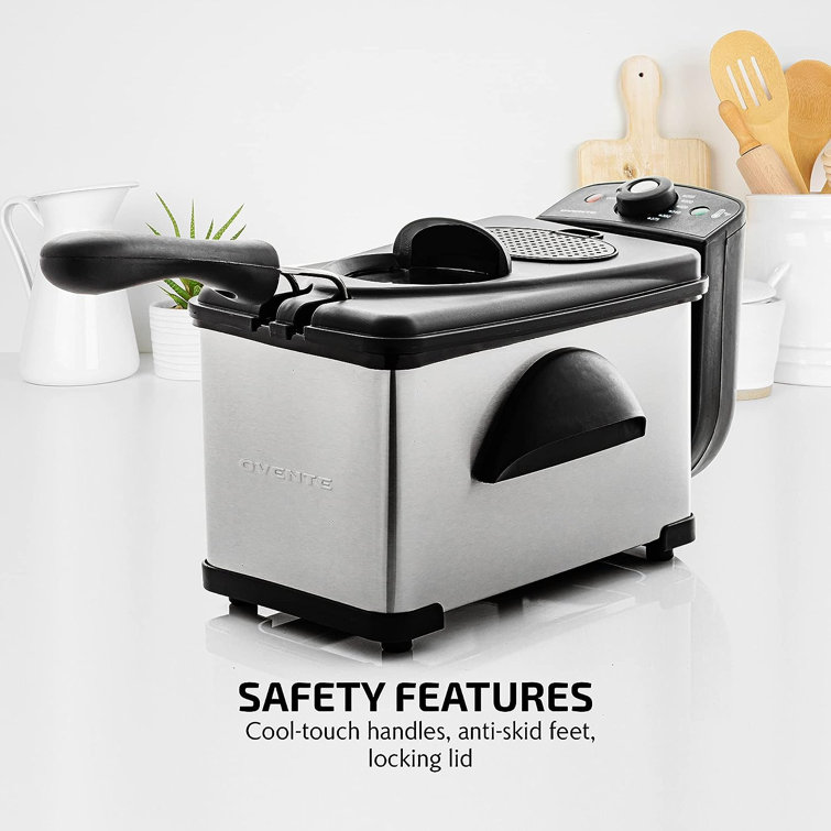 https://assets.wfcdn.com/im/90281616/resize-h755-w755%5Ecompr-r85/2535/253544408/OVENTE+2+Liter+Electric+Deep+Fryer+With+Frying+Basket.jpg