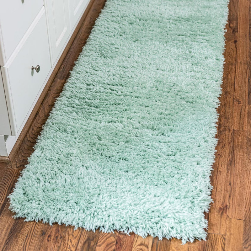 Indoor Rug, Runner 2'7" x 10'