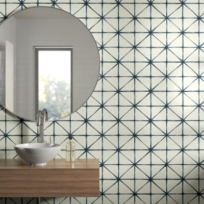 Folden Peel & Stick Geometric Roll