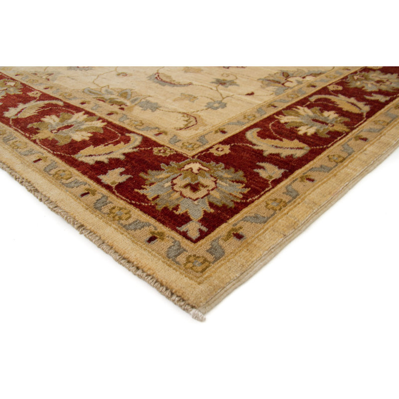 Floral Hand Woven 167cm X 235cm Area Rug