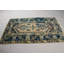 Tapis turc fait à la main avec motif géométrique unique en bleu et beige pour le salon et la chambre à coucher
