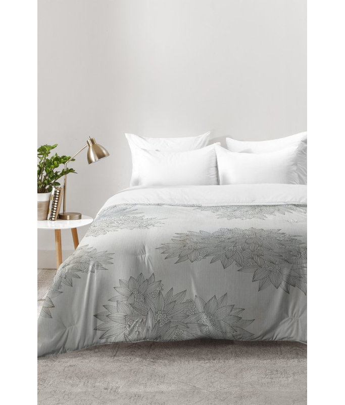 Iveta Abolina Modern & Contemporary Polyester Floral Comforter, King Comforter + 2 King Shams