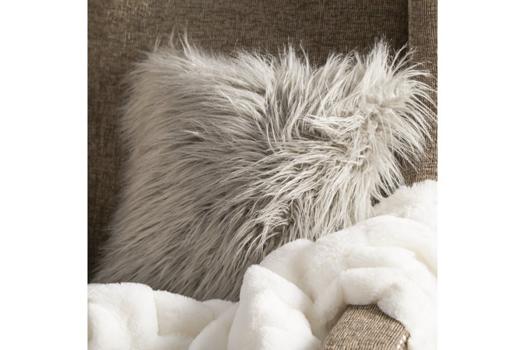 The Best Faux Fur Pillows  – StyleCaster