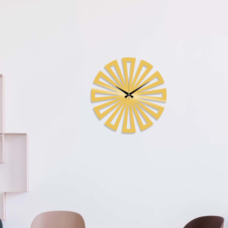 Sibylla Metal Wall Clock, Gold