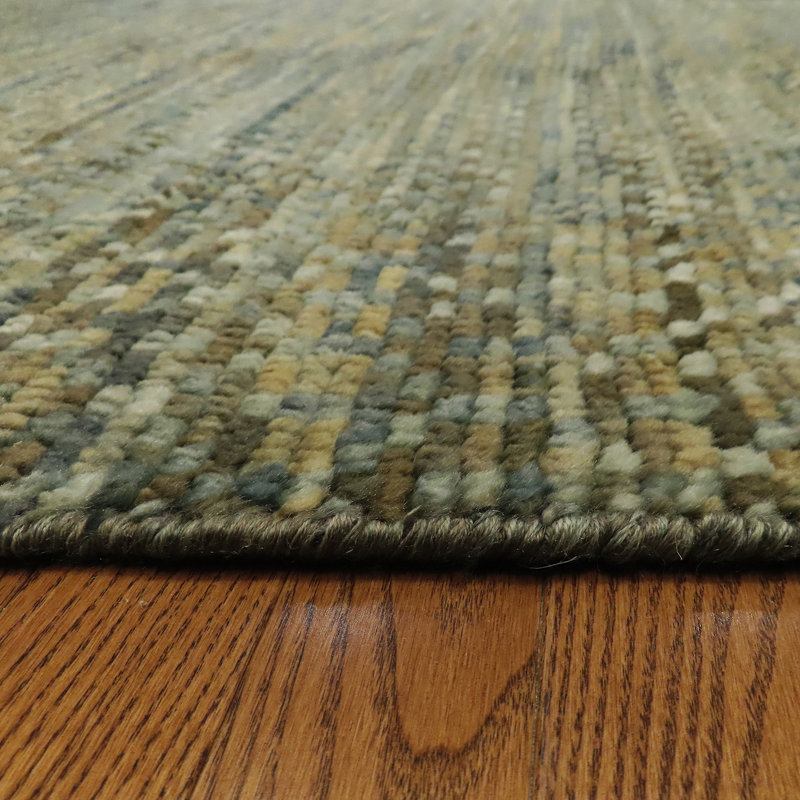 Mystique Handmade Wool Area Rug, Rectangle 5' x 7'