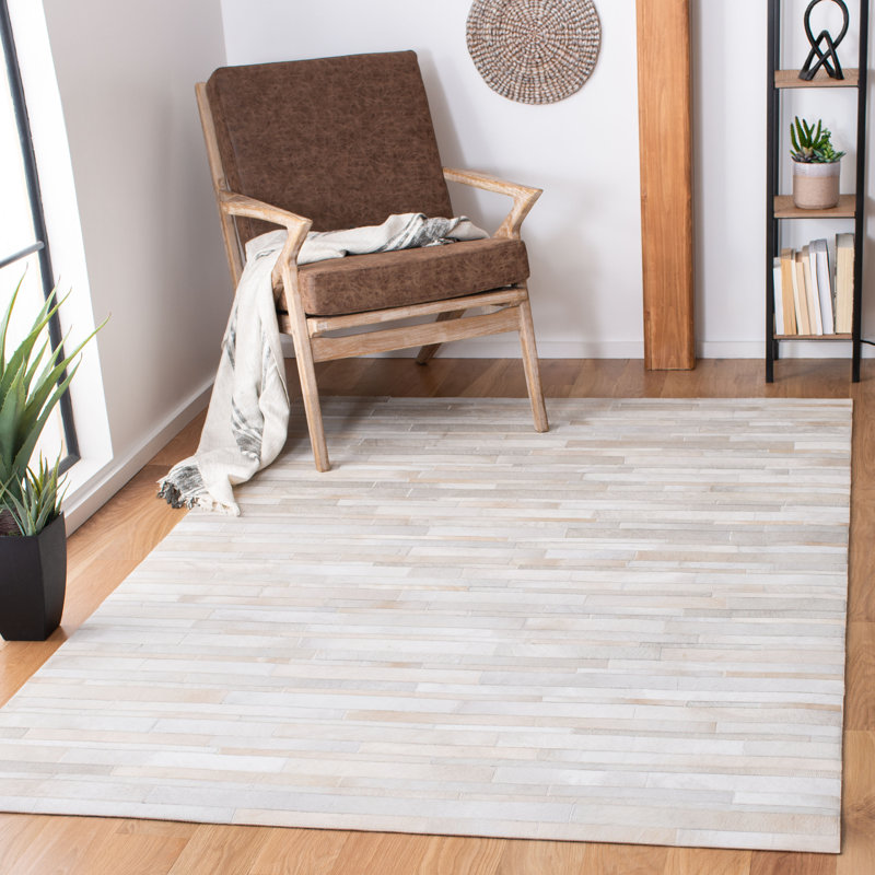 Abstract Hand Woven Leather/Felted Cloth Abstract Rug in Ivory/Light Gray, Rectangle 8' x 10'