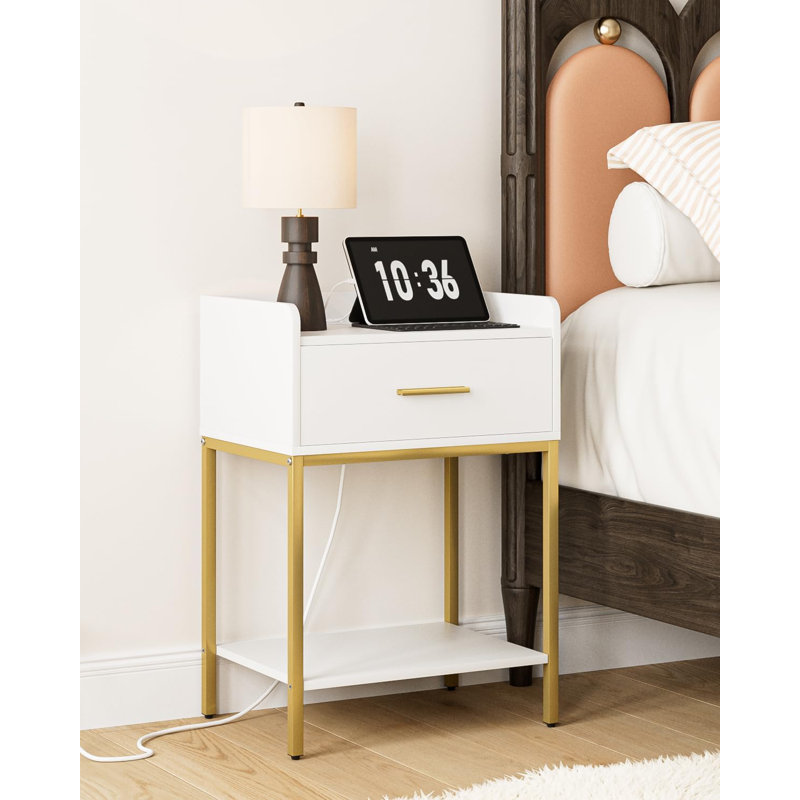 Table de chevet avec station de charge, table de chevet avec tiroir et 2 tablettes de rangement, petite table d'appoint