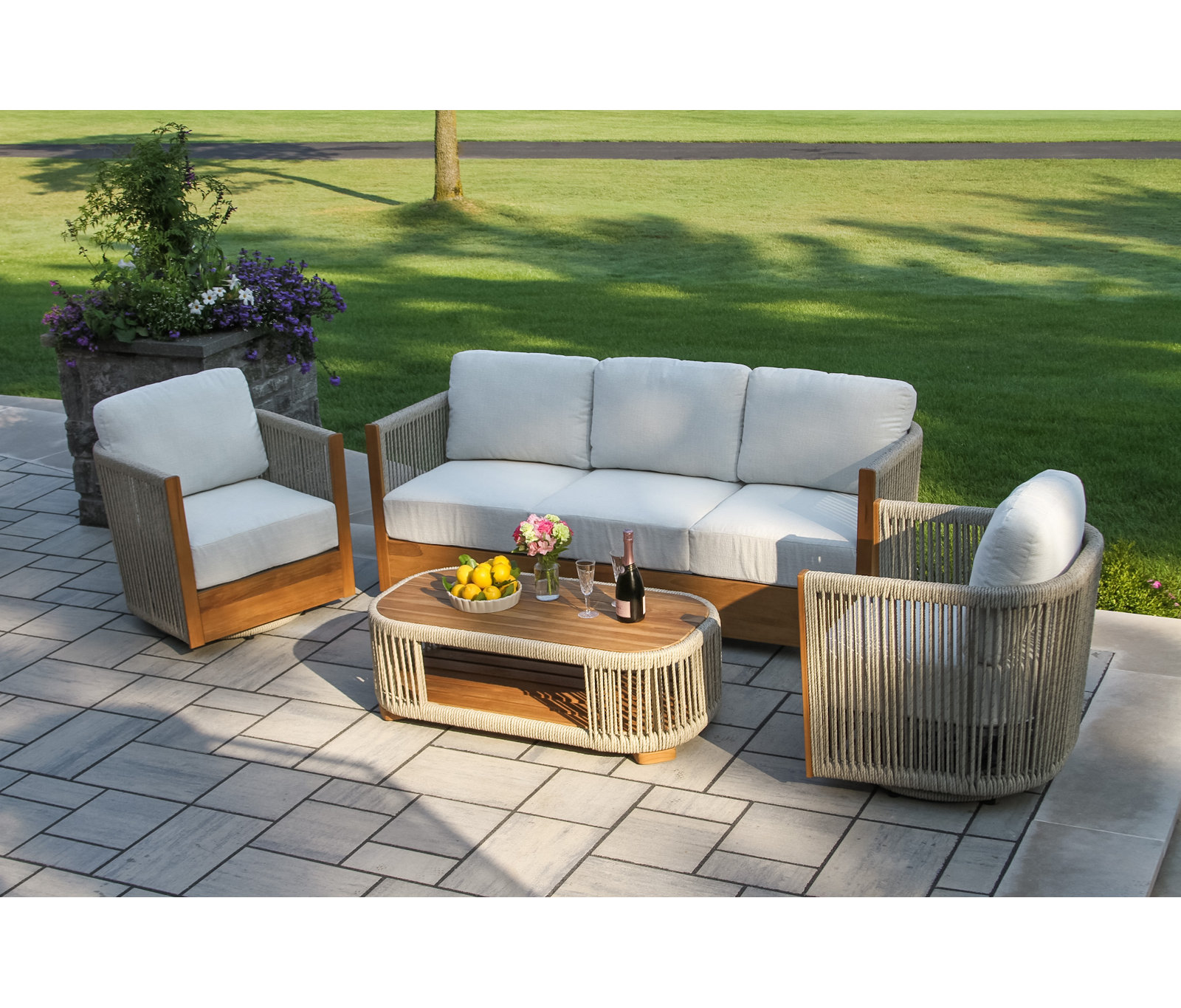 Aniston 5-Person Patio Seating Group