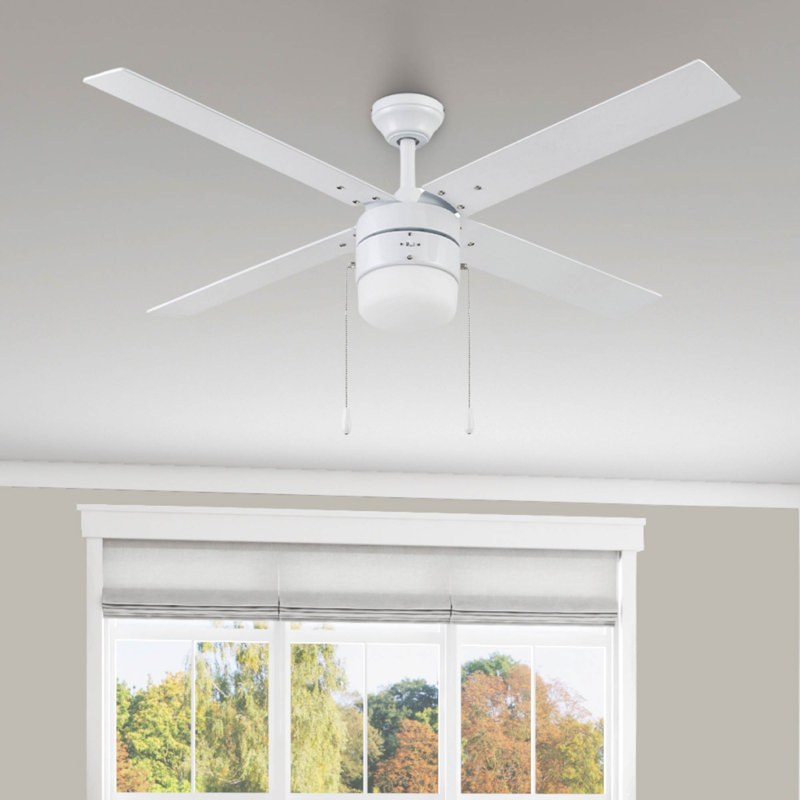 Ventilateur de plafond 52 po avec ensemble d'éclairage Chism