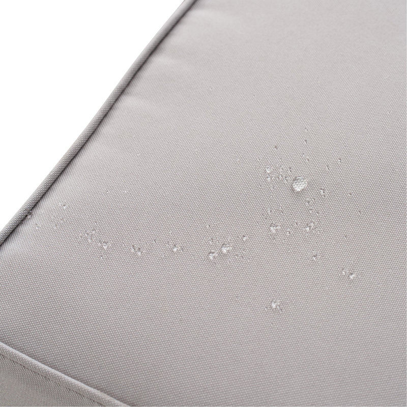 Ensemble de sièges d'extérieur durable et confortable, adapté aux patios, aux pelouses et aux bords de piscine