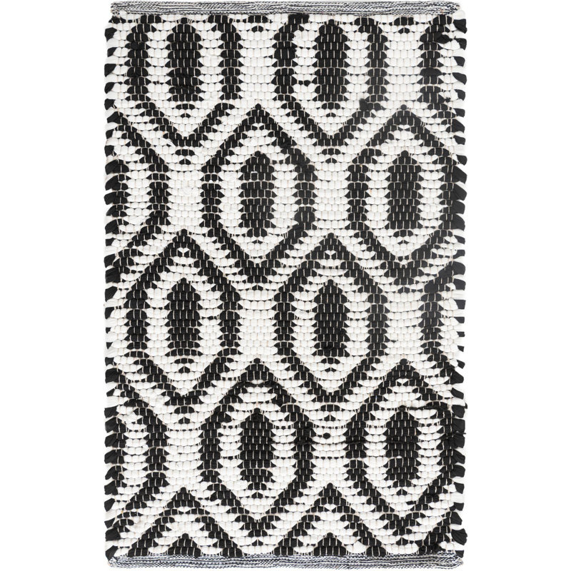 Egge Cotton Geometric Indoor Rug, Rectangle 2' x 3'