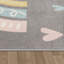 Tapis pour enfants avec arc-en-ciel et cœurs pour chambre de bébé aux couleurs pastel-114569682-82997784