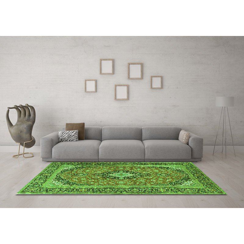 Amitiel Washable Oriental Indoor Rug, Round 3'