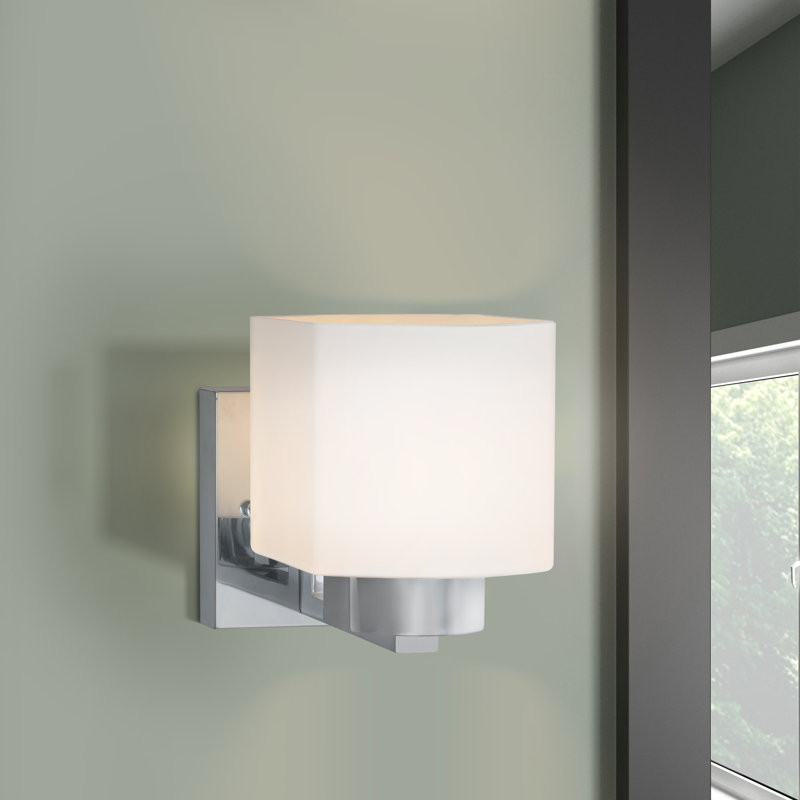 Éclairage pour meuble-lavabo à intensité variable Adelie, Chrome poli, 4