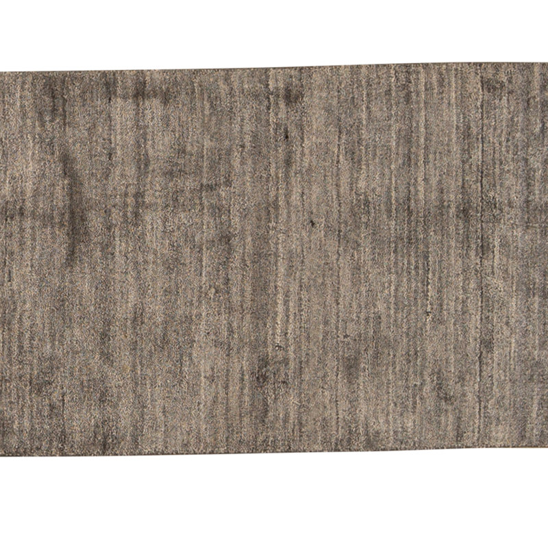 Tapis gris foncé noué à la main