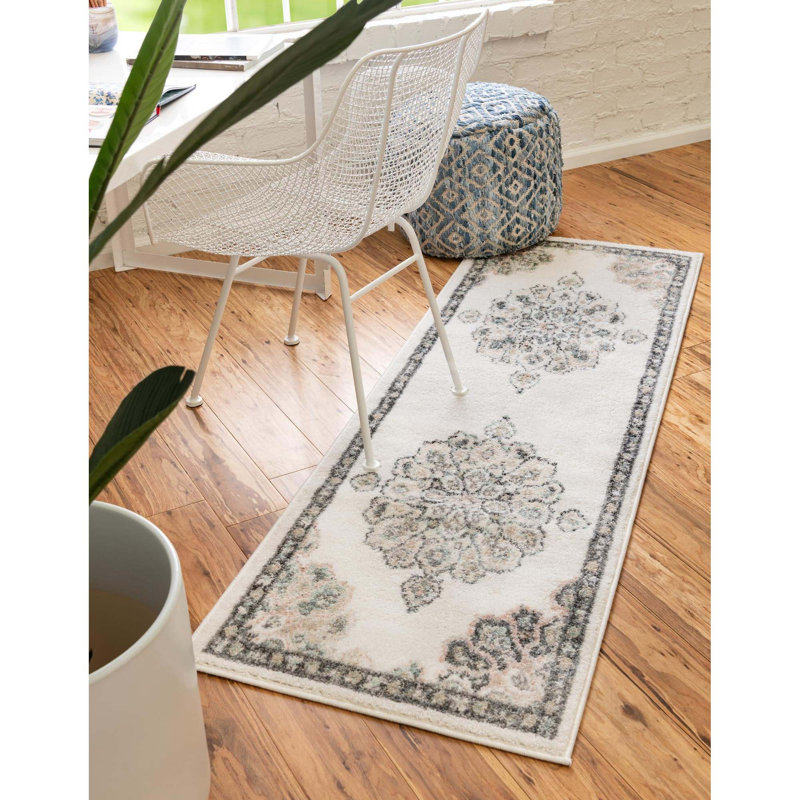 Oriental Indoor Rug, Runner 2' x 8'